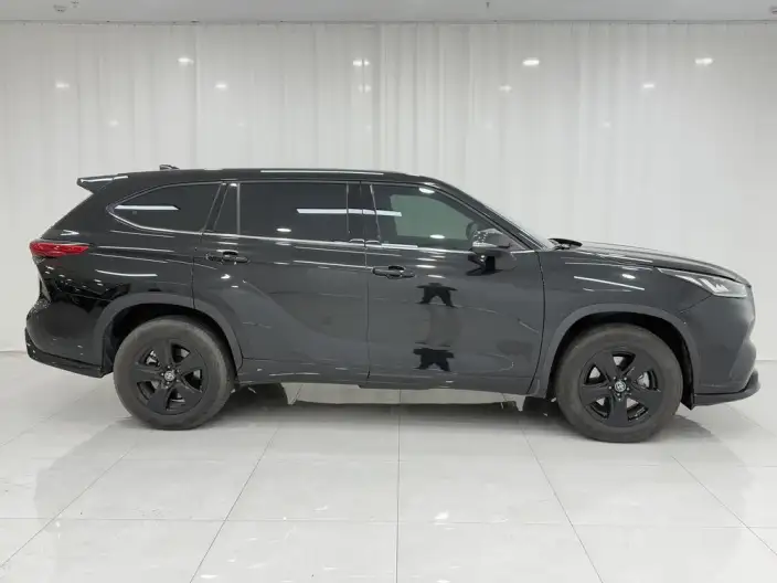 Toyota Highlander 2024 Model Hybrid 2.5L 2WD Elite Edition 5 seat – фото 8