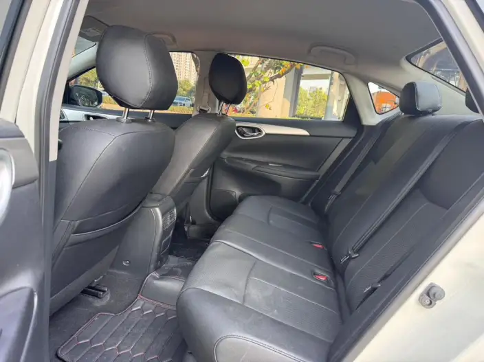Nissan Sylphy 2022 Model Classic 1.6 XE CVT Comfort Edition – фото 9
