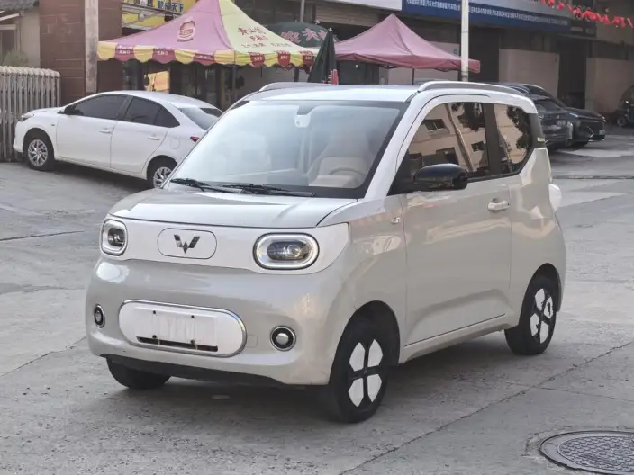 Wuling Hongguang MINIEV 2024 Model 215km Advanced version Lithium Iron Phosphate – фото 10