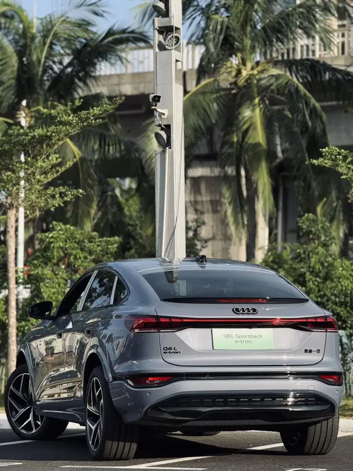 AUDI Q6L Sportback e-tron 2026 Model Ultra-long Endurance – фото 6