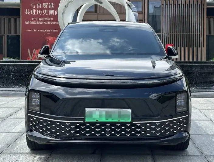 Li Auto L6 2024 Model Pro Edition – фото 2