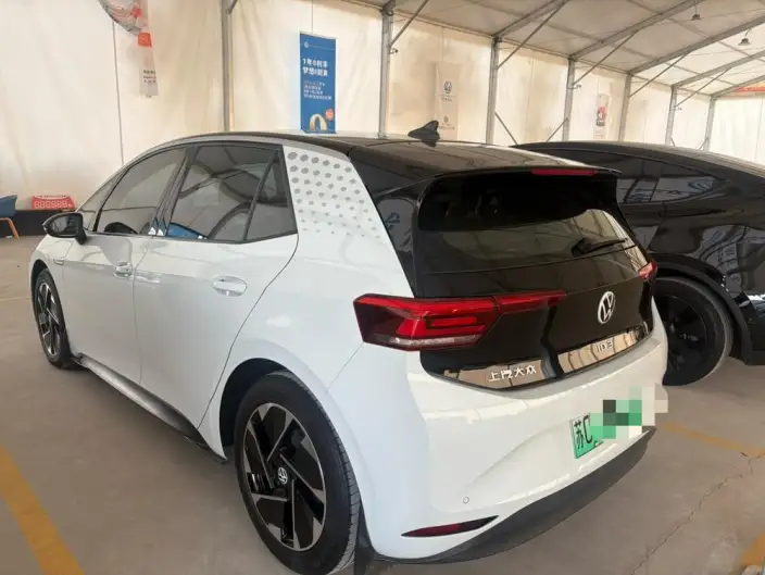 Volkswagen ID.3 2023 Model Pure Smart Edition – фото 3