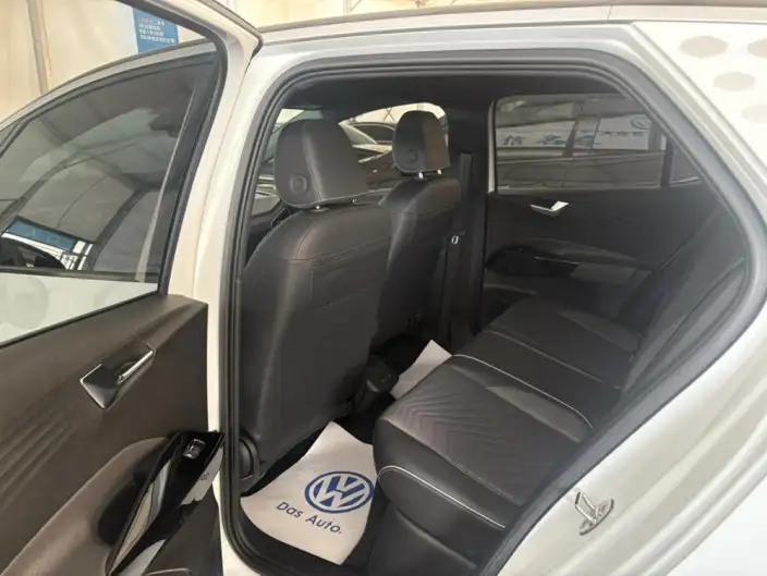 Volkswagen ID.3 2023 Model Pure Smart Edition – фото 9