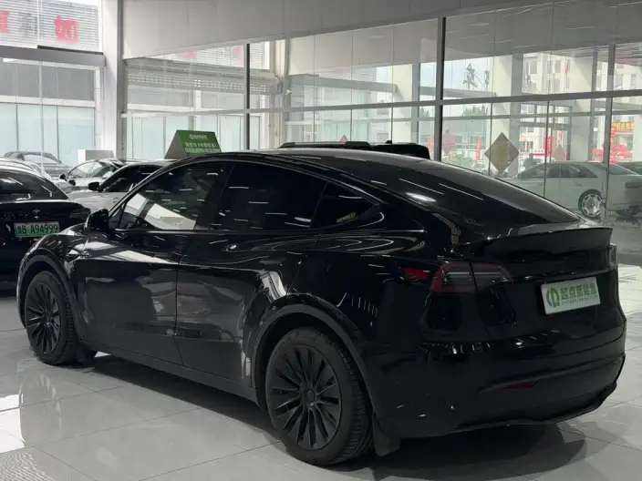 Model Y 2022 Model Facelift Rear-wheel drive version – фото 3