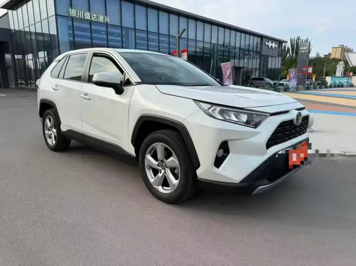 Toyota RAV4 2021 Model 2.0L CVT 2WD Fashion Plus Edition – фото 3