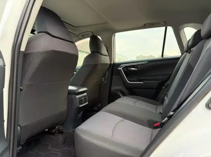 Toyota RAV4 2021 Model 2.0L CVT 2WD Fashion Plus Edition – фото 9