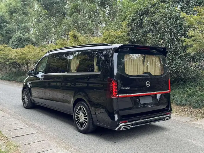 Viano 2024 Model 2.0T Elite Edition 7 seat – фото 4