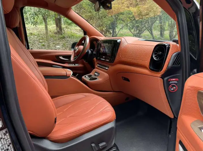 Viano 2024 Model 2.0T Elite Edition 7 seat – фото 10