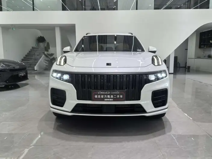 Lynk & Co 09 2026 Model 2.0T 4WD Tiggo Edition Ultra – фото 2