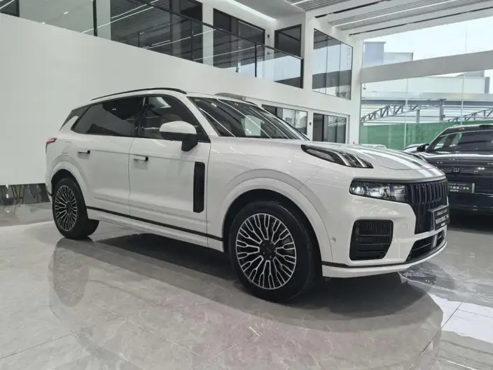 Lynk & Co 09 2026 Model 2.0T 4WD Tiggo Edition Ultra – фото 3
