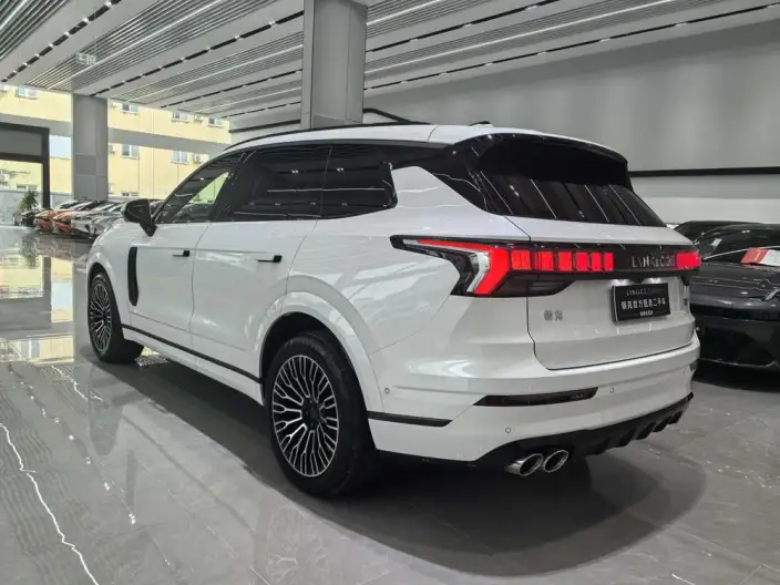 Lynk & Co 09 2026 Model 2.0T 4WD Tiggo Edition Ultra – фото 5