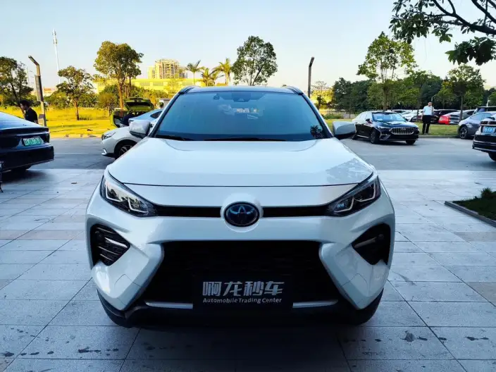 Toyota Wildlander 2023 Model Hybrid 2.5L 2WD Luxury PLUS Edition – фото 2