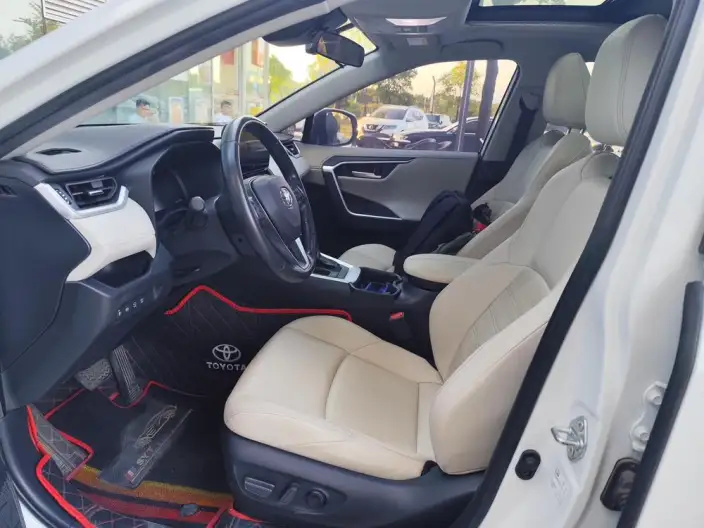 Toyota Wildlander 2023 Model Hybrid 2.5L 2WD Luxury PLUS Edition – фото 8