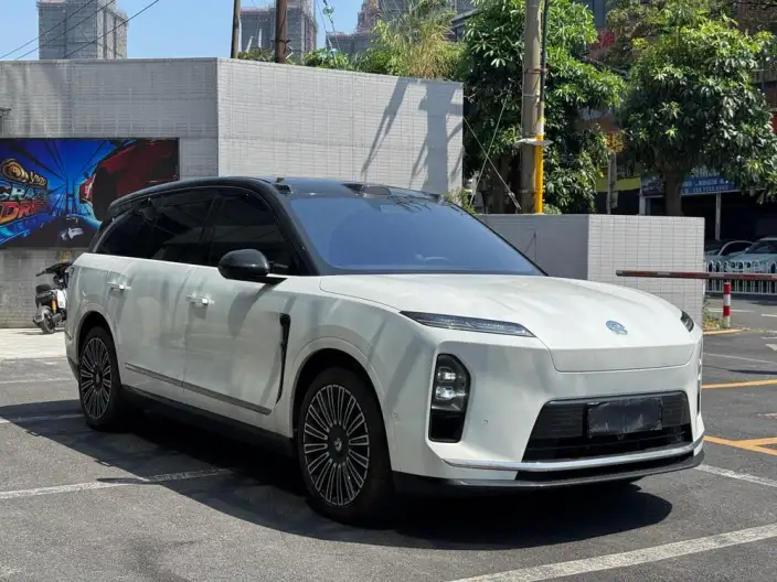 NIO ES8 2026 Model VI seat Executive Deluxe Edition – фото 3
