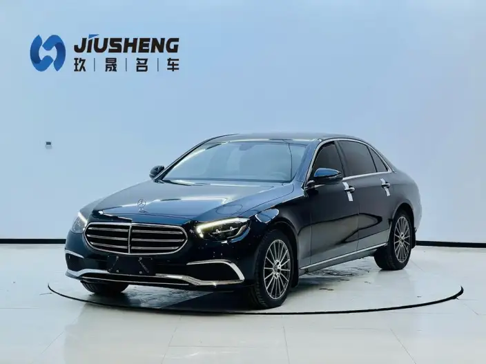 Mercedes-Benz E-Class 2023 Model E 260 L sedan – фото 1