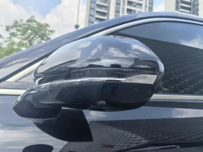 Hongqi HS5 2023 Model 2.0T Flag Xiang Pro Edition – фото 9