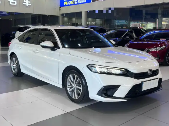Honda Civic 2022 Model 240TURBO CVT Dynamic Edition – фото 3