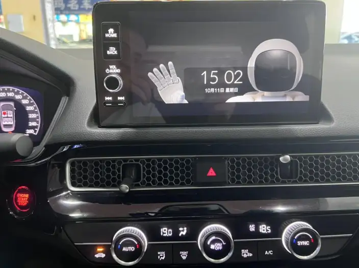 Honda Civic 2022 Model 240TURBO CVT Dynamic Edition – фото 8