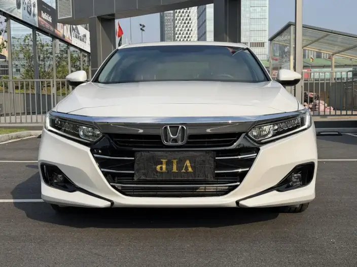 Honda Accord 2022 Model 260TURBO Deluxe Edition – фото 2