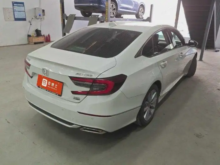Honda Accord 2022 Model 260TURBO Deluxe Edition – фото 7