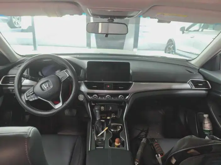 Honda Accord 2022 Model 260TURBO Deluxe Edition – фото 8