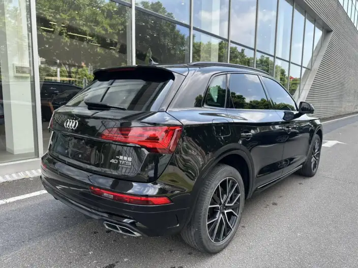 Audi Q5L 2023 Model 40T Luxury Dynamic Model – фото 4