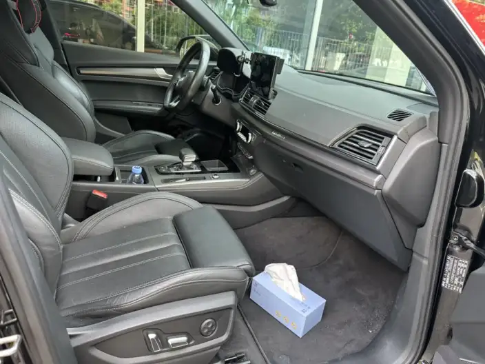 Audi Q5L 2023 Model 40T Luxury Dynamic Model – фото 6