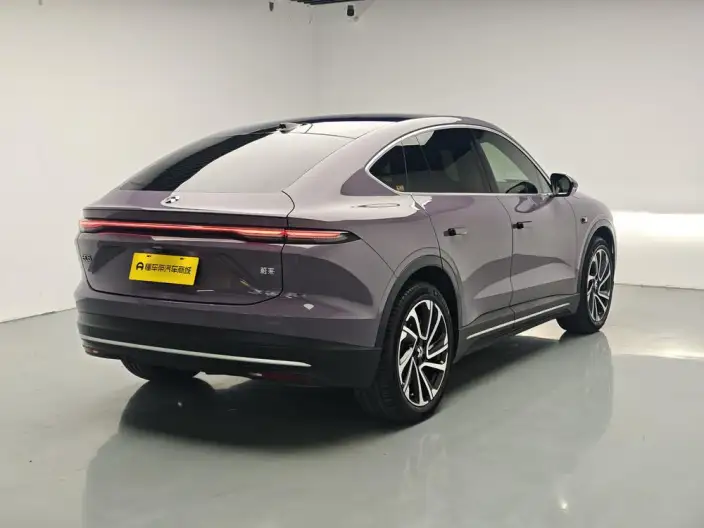 NIO EC6 2024 Model 75kWh – фото 7