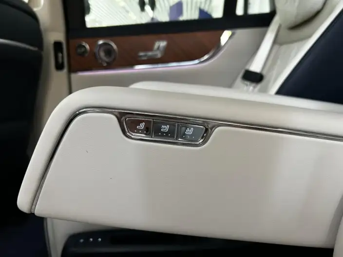 Aito M9 2026 Model Extended Range Ultra VI seat Edition – фото 6