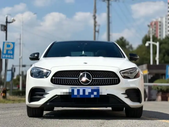 Mercedes-Benz E-Class Imported 2023 Model E 300 Luxury Model Sports Edition – фото 2