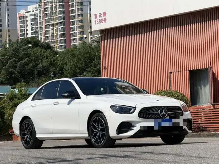 Mercedes-Benz E-Class Imported 2023 Model E 300 Luxury Model Sports Edition – фото 3
