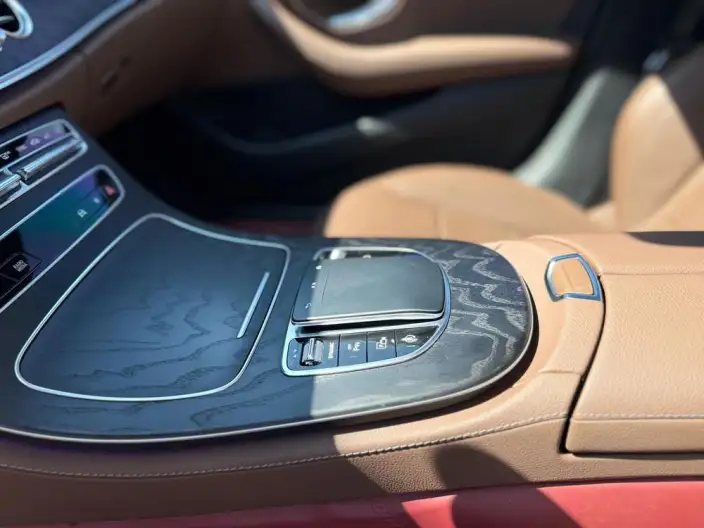 Mercedes-Benz E-Class Imported 2023 Model E 300 Luxury Model Sports Edition – фото 9