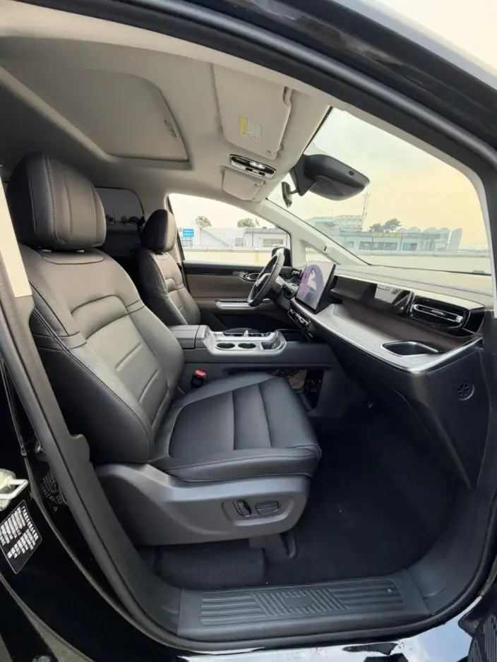 GAC Trumpchi E8 PHEV 2024 Model 2.0ATK 150km MAX Edition – фото 10