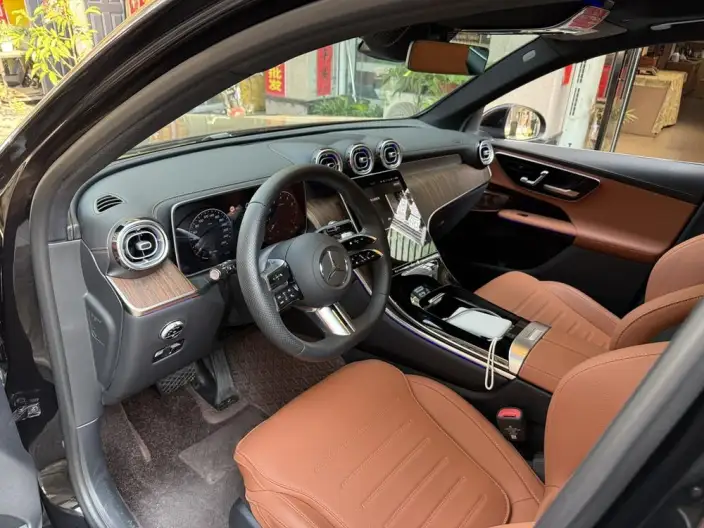 Mercedes-Benz GLC 2026 Model GLC 300 L 4MATIC Dynamic Model 5 seat – фото 9