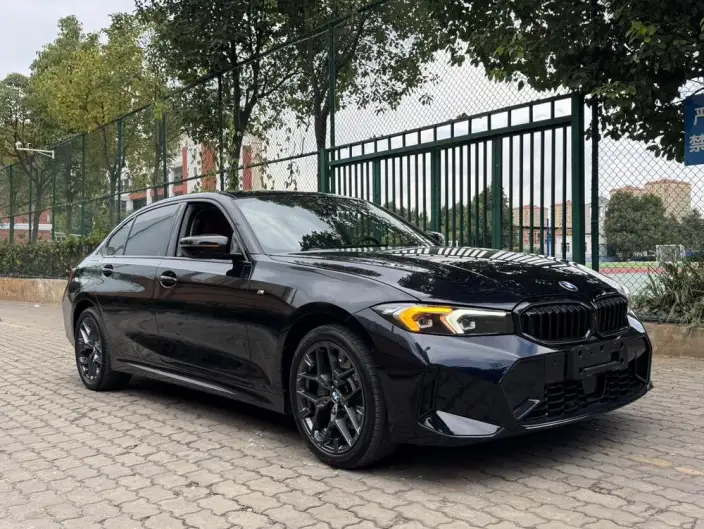 BMW 3 Series 2025 Model 330Li M Sports Night Set – фото 3