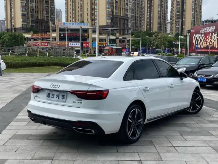 Audi A4 L 2022 Model 40 TFSI Luxury Dynamic Model – фото 7