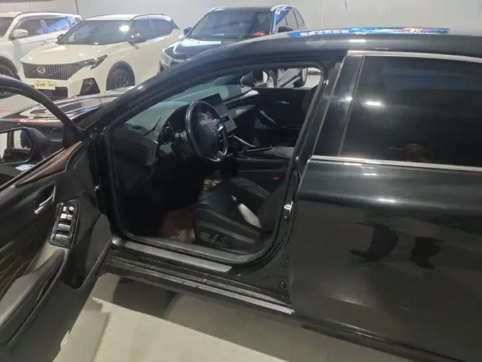 Toyota Avalon 2024 Model Intelligent Hybrid 2.0L E-CVT Deluxe Edition – фото 8