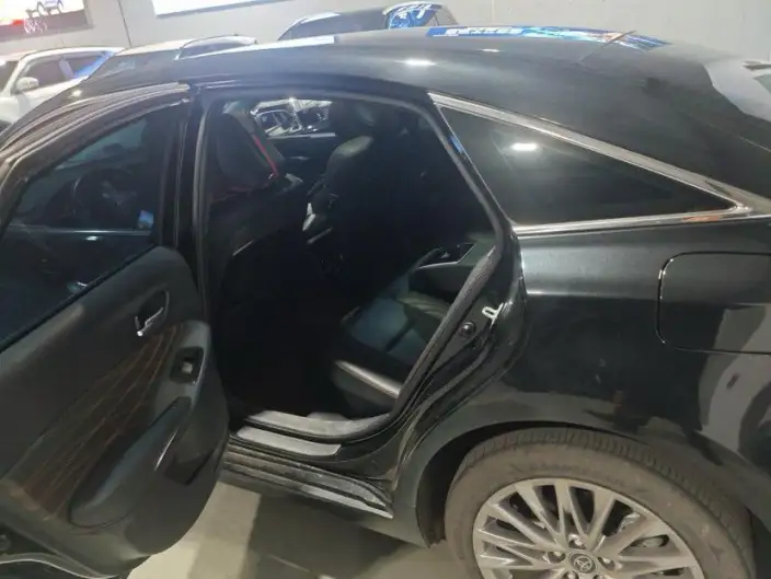 Toyota Avalon 2024 Model Intelligent Hybrid 2.0L E-CVT Deluxe Edition – фото 9