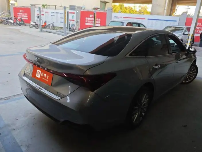Toyota Avalon 2024 Model Intelligent Hybrid 2.0L E-CVT Deluxe Edition – фото 4