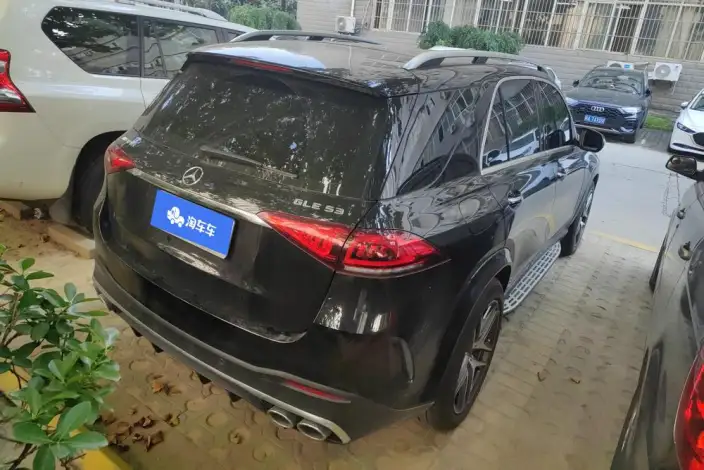 Mercedes-Benz GLE AMG 2022 Model AMG GLE 53 4MATIC+ – фото 3