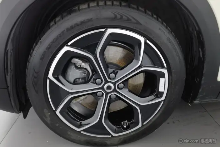 smart #3 2023 Model Pulse 4WD Edition – фото 10