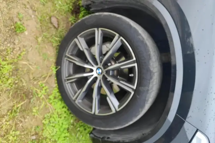 BMW X5 2022 Model xDrive 30Li Exclusive Model M Sports Set – фото 7