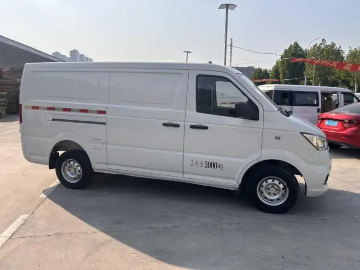 Dongfeng Yufeng EM26 2023 Model High-end Edition 41.86kWh CATL – фото 7
