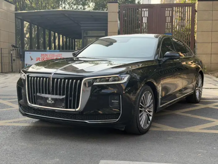 HONGQI H9 2022 Model 2.0T Smart Flag Enjoy Edition – фото 1
