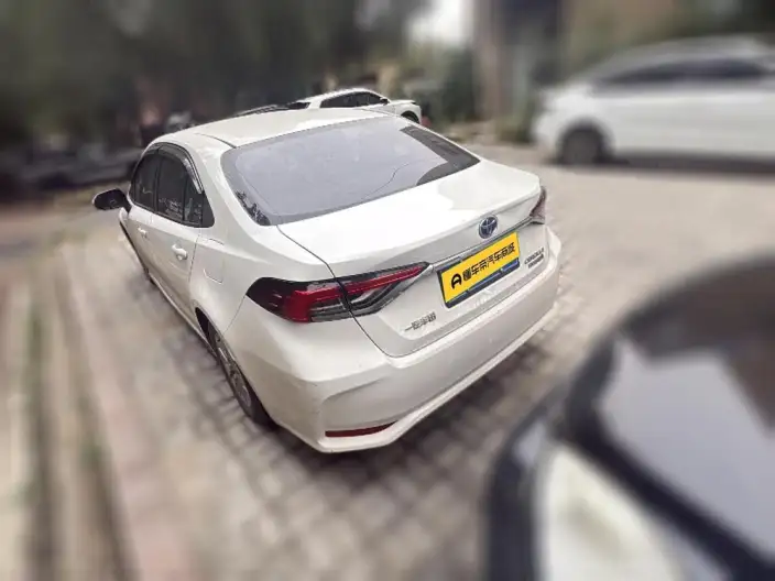 Toyota Corolla 2023 Model Intelligent Hybrid 1.8L E-CVT Pioneer Edition – фото 4