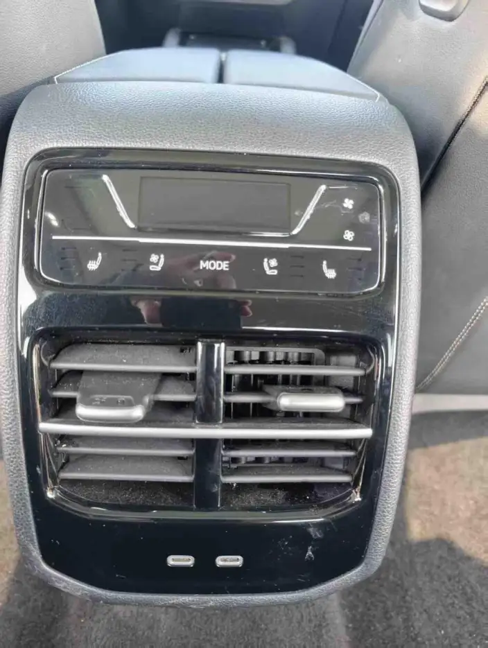 Volkswagen Magotan 2024 Model 380TSI Premium Edition – фото 8