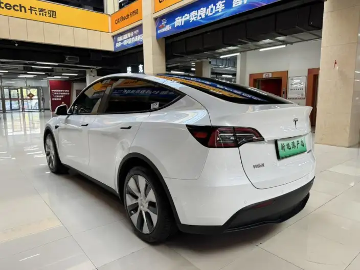 Model Y 2022 Model Facelift Rear-wheel drive version – фото 4