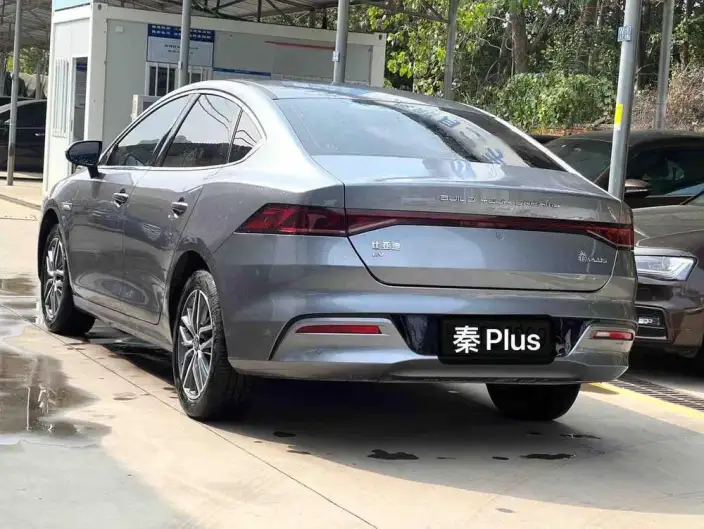 Qin Plus EV 2024 Model Honor Edition 510KM Leading Model – фото 4