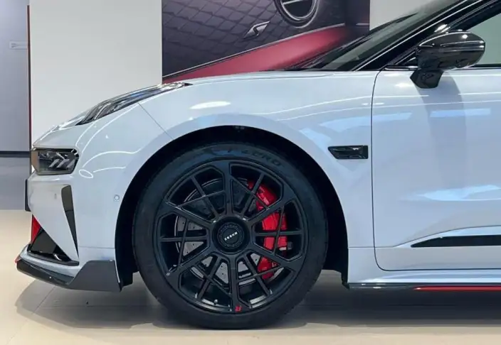 ZEEKR 001 FR 2023 Model 100kWh AWD – фото 8