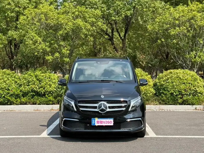 Mercedes-Benz V-Class 2022 Model V 260 Premium Edition – фото 2